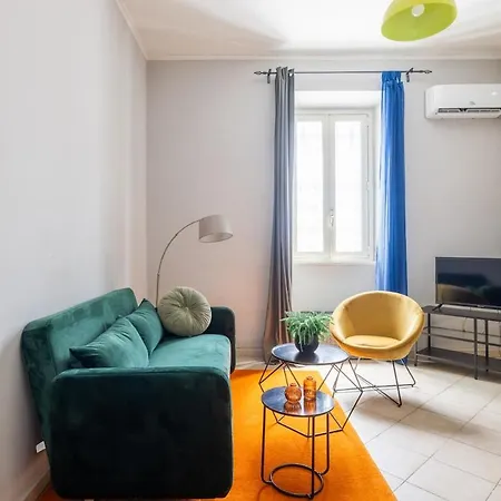 Apartament Pigneto's Colourful Corner